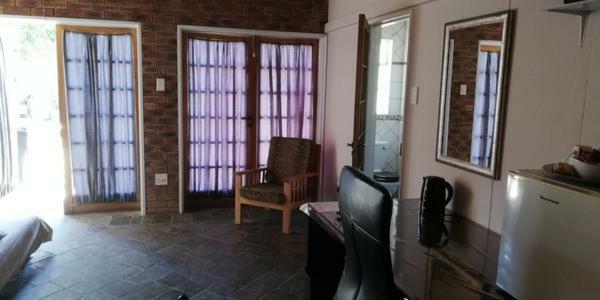 Anandi Guesthouse Mariental Eksteriør bilde
