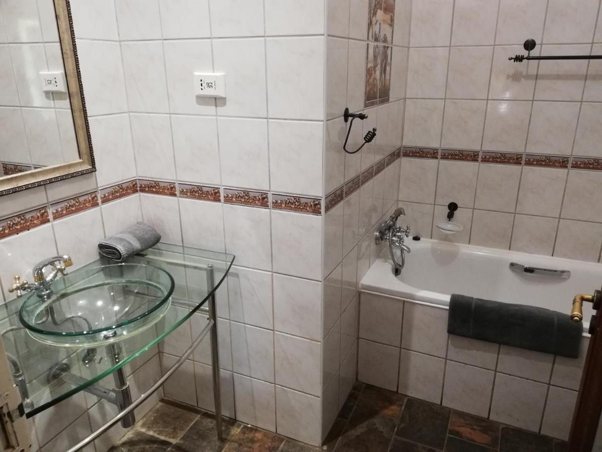Anandi Guesthouse Mariental Eksteriør bilde